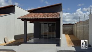Casa nova do Residencial Caminho do Mar, construída pela EBN em Extremoz